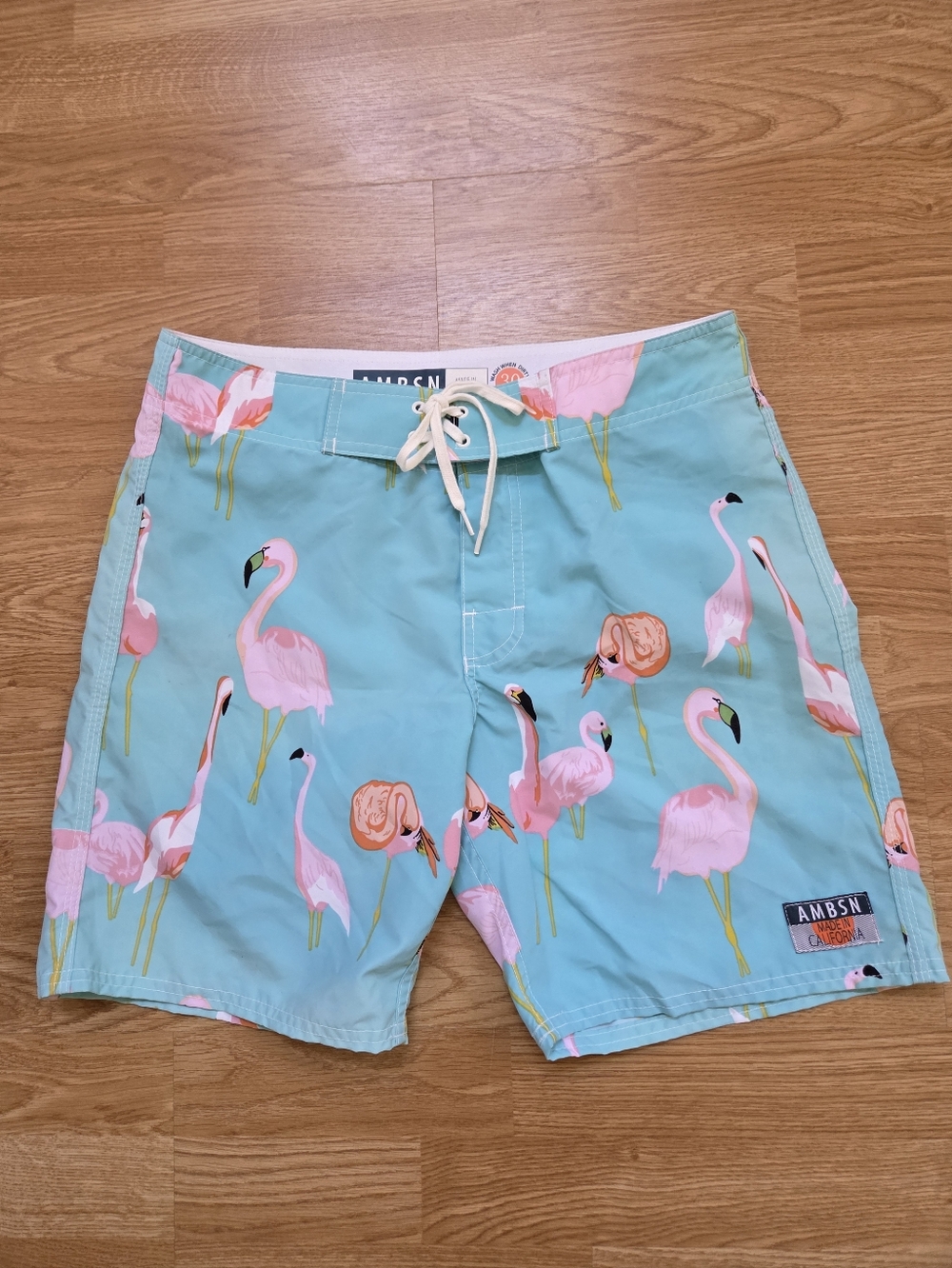 AMBSN 17" Flamingo Print Boardshorts Sz 30
